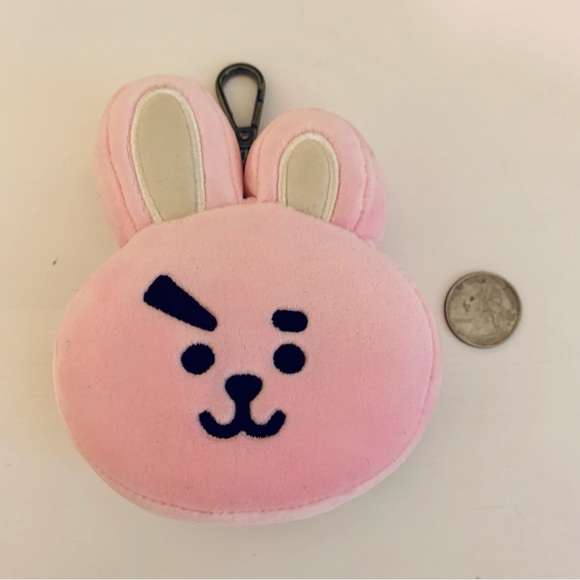 BT21 Cooky Plush Keychain - Picture 2 of 4